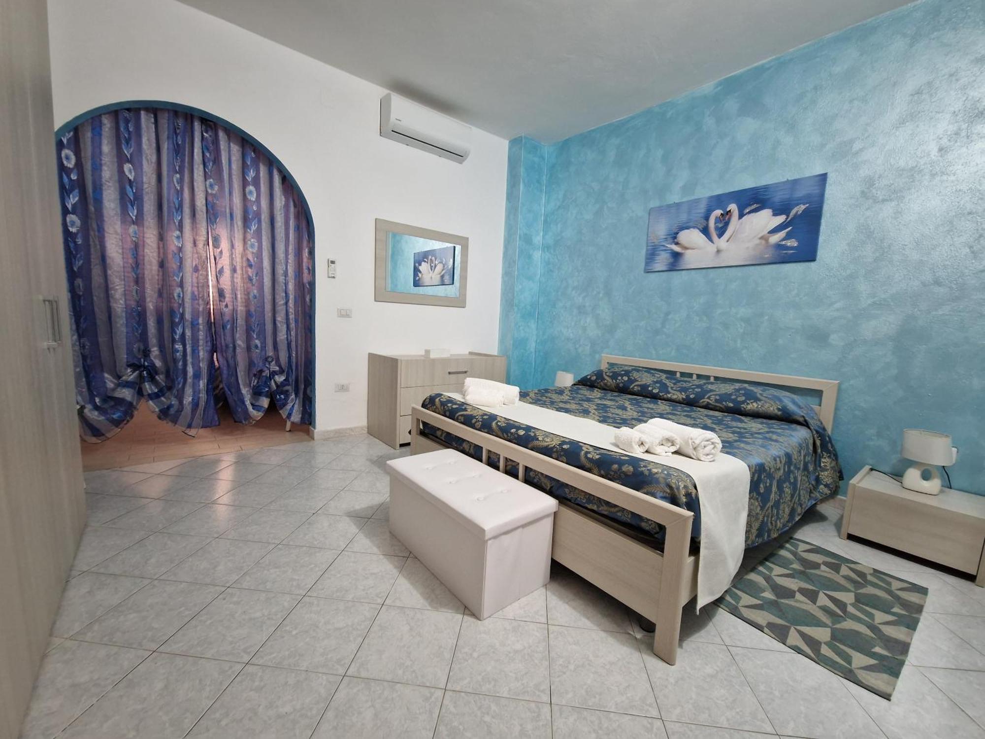 Santa Venere Apartments "Parcheggio Privato" Ricarica Auto Elettriche Tropea Exterior foto